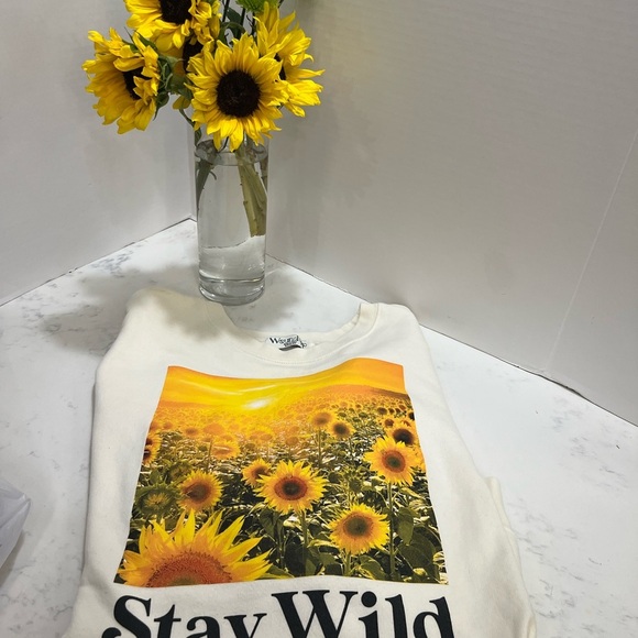 Wound Up Cream and Yellow Crewneck Sweater - Picture 5 of 6